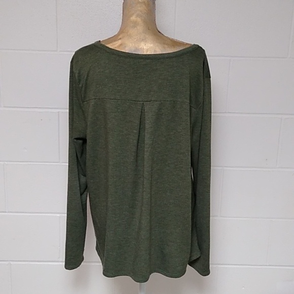 EST 1946 LONG SLEEVE, FRONT LACE, SIDE SLIT VENT, OIIVE, TEE SHIRT TOP - Picture 2 of 7